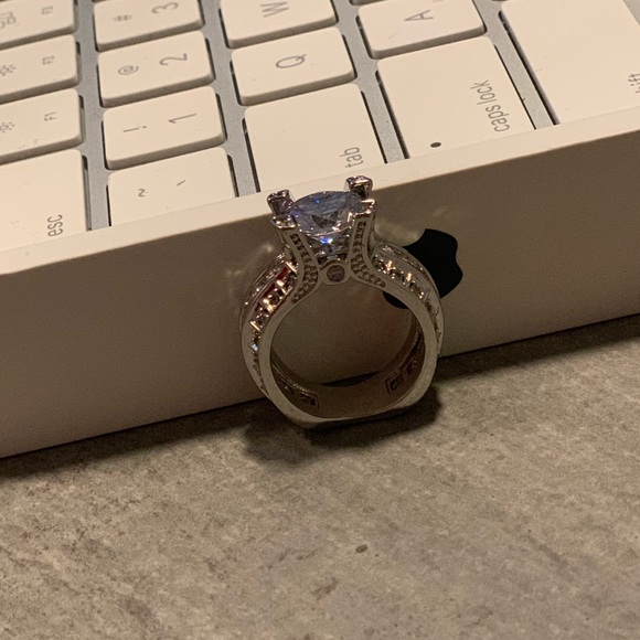 925 Silver Wedding Rings Round Cut White sapphire - Picture 7 of 7